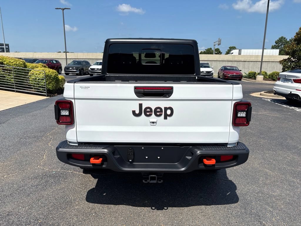 Used 2026 Jeep Gladiator Mojave AWD/4WD image 6