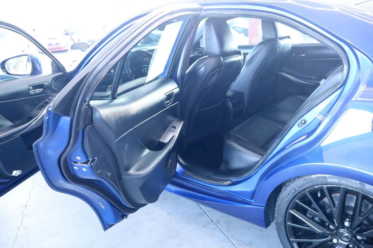 Used 2016 Lexus IS 300 AWD w/ F Sport Package image 32