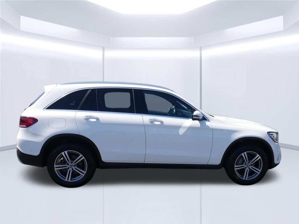 Used 2022 Mercedes-Benz GLC 300 4MATIC image 9