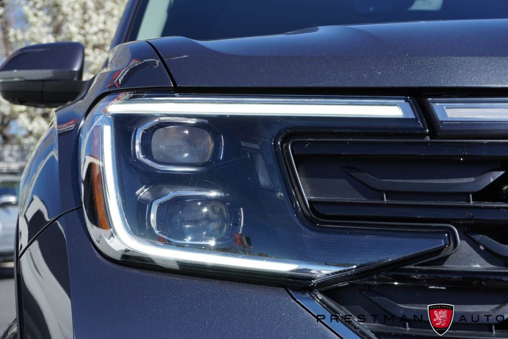 Used 2025 Volkswagen Atlas SEL Premium R-Line image 15