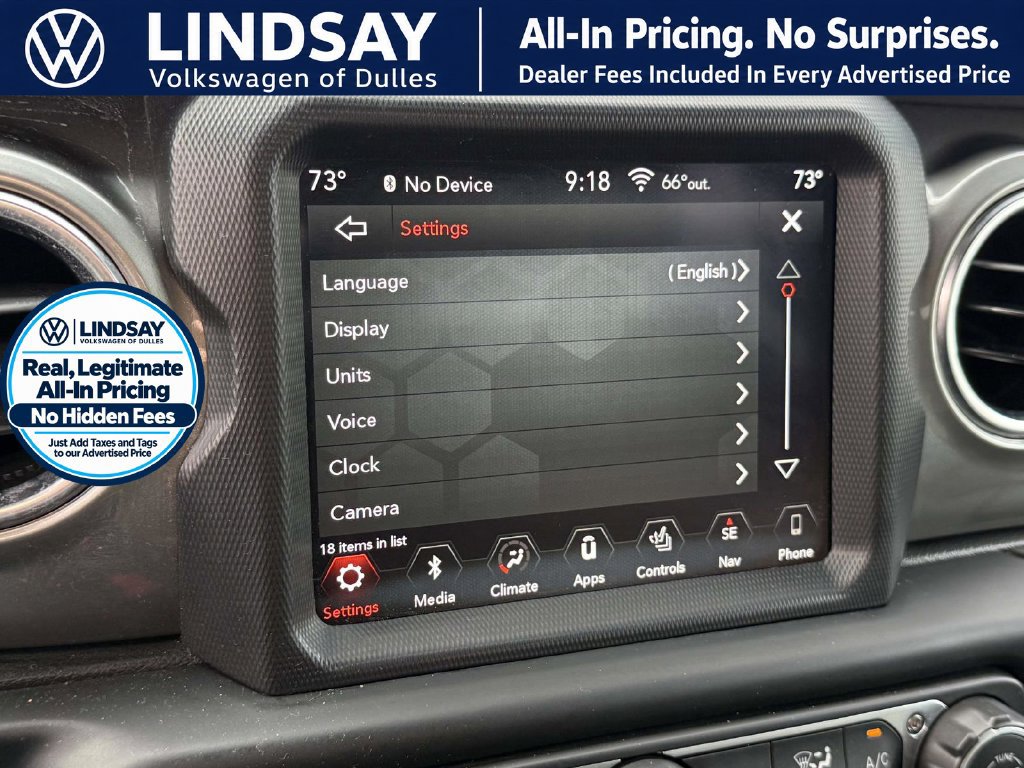 Used 2019 Jeep Wrangler Unlimited Sahara AWD/4WD image 16