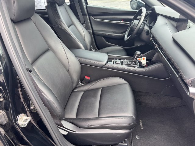 Used 2025 MAZDA MAZDA3 s Sport FWD image 14