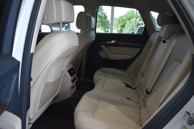 Used 2023 Audi Q5 2.0T Premium Plus w/ Premium Plus Package AWD/4WD image 22
