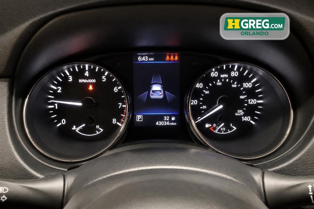 Used 2020 Nissan Rogue Sport S w/ Appearance Package FWD image 16