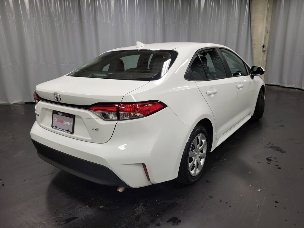 Used 2025 Toyota Corolla LE image 8