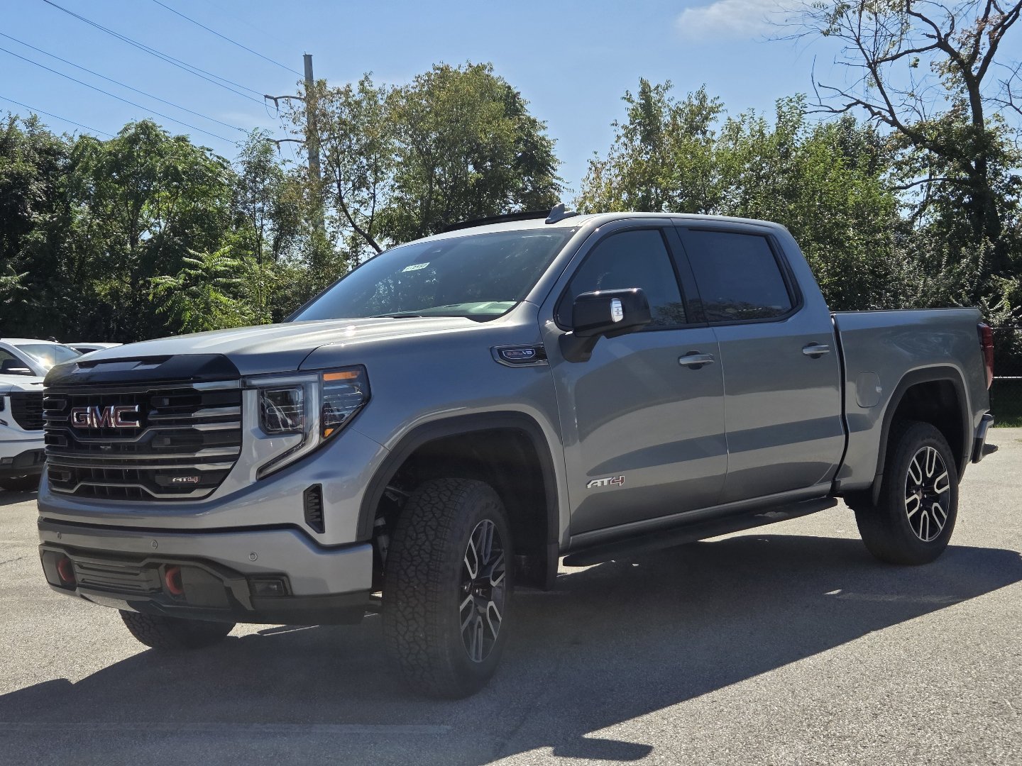 New 2026 GMC Sierra 1500 AT4 w/ AT4 Premium Package AWD/4WD image 14