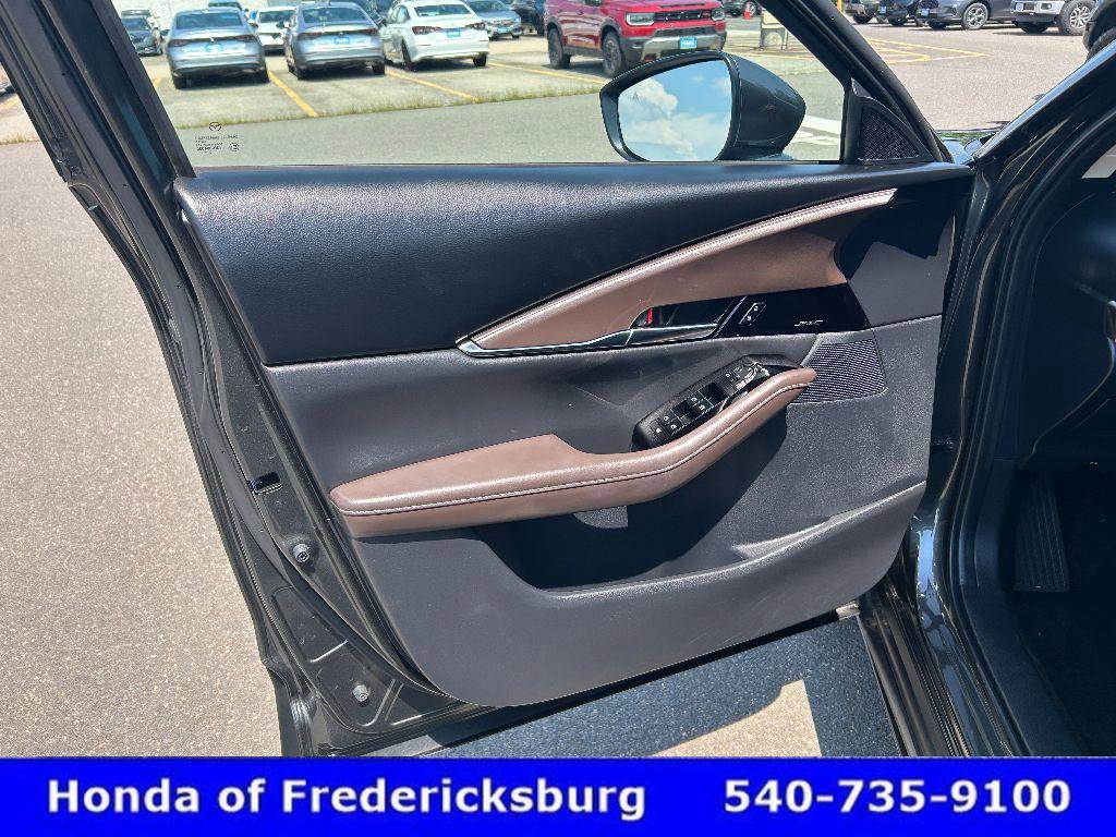 Used 2024 MAZDA CX-30 AWD 2.5 S w/ Premium Package image 29