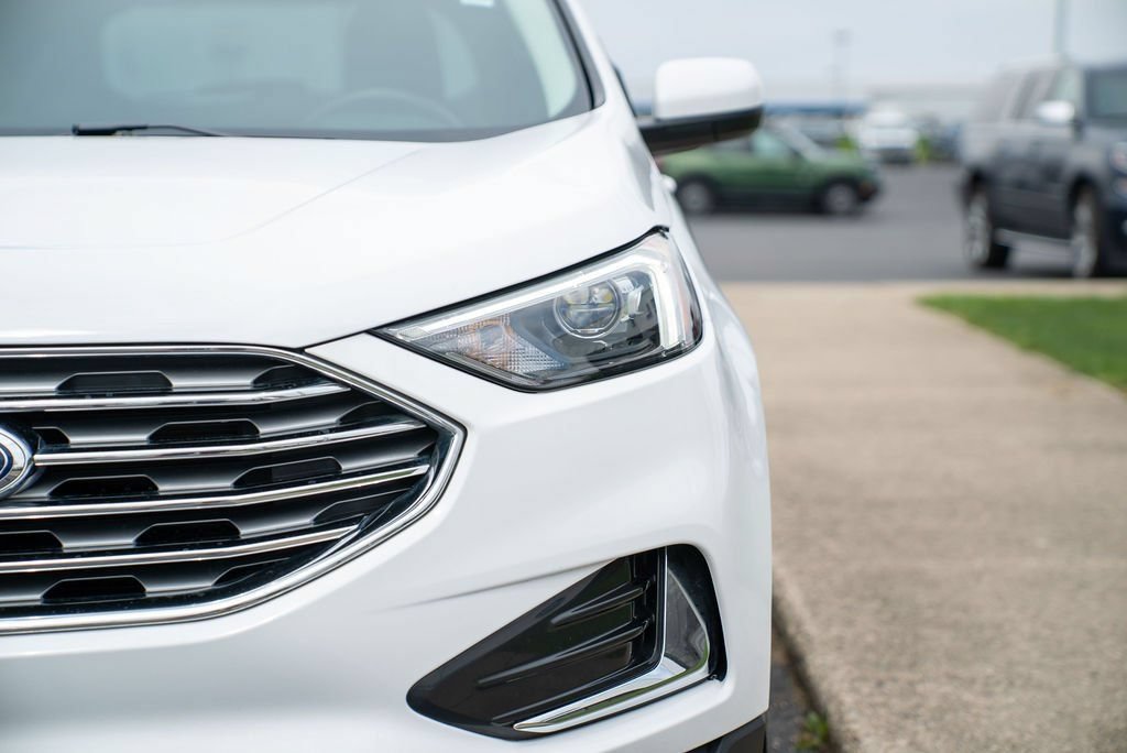 Used 2022 Ford Edge SEL AWD/4WD image 6
