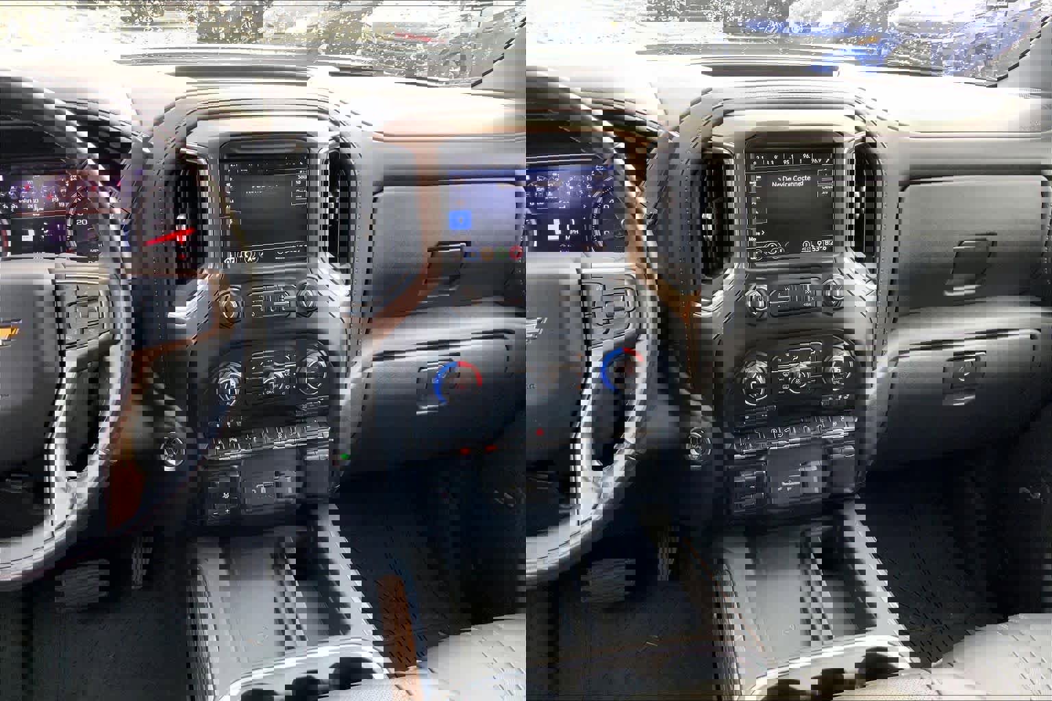 Used 2020 Chevrolet Silverado 1500 High Country w/ Technology Package image 7