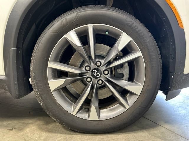 Used 2024 INFINITI QX60 Luxe AWD/4WD image 11