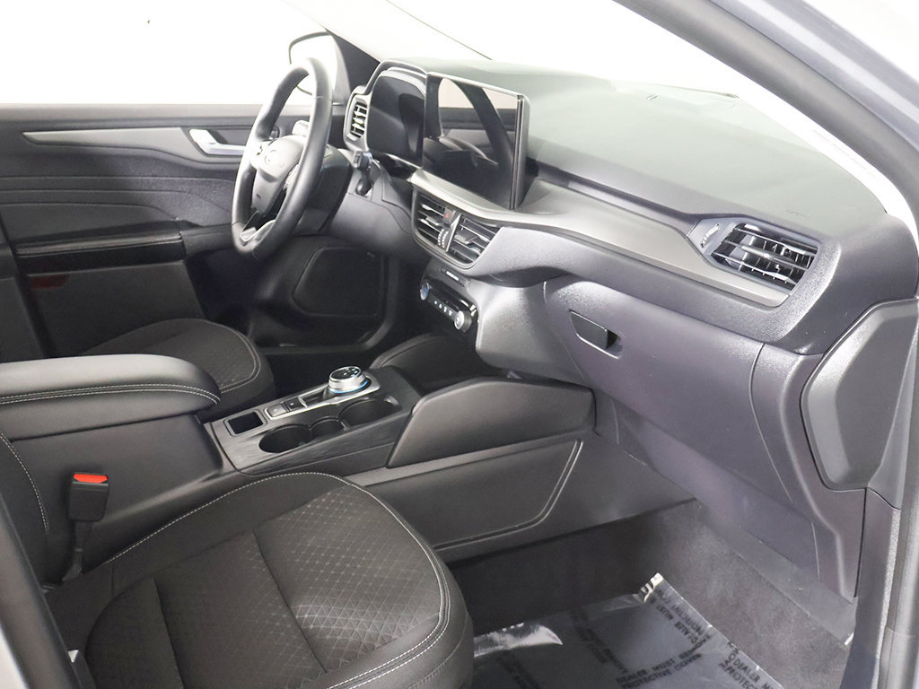 Used 2023 Ford Escape Active w/ Tech Pack #2 AWD/4WD image 24