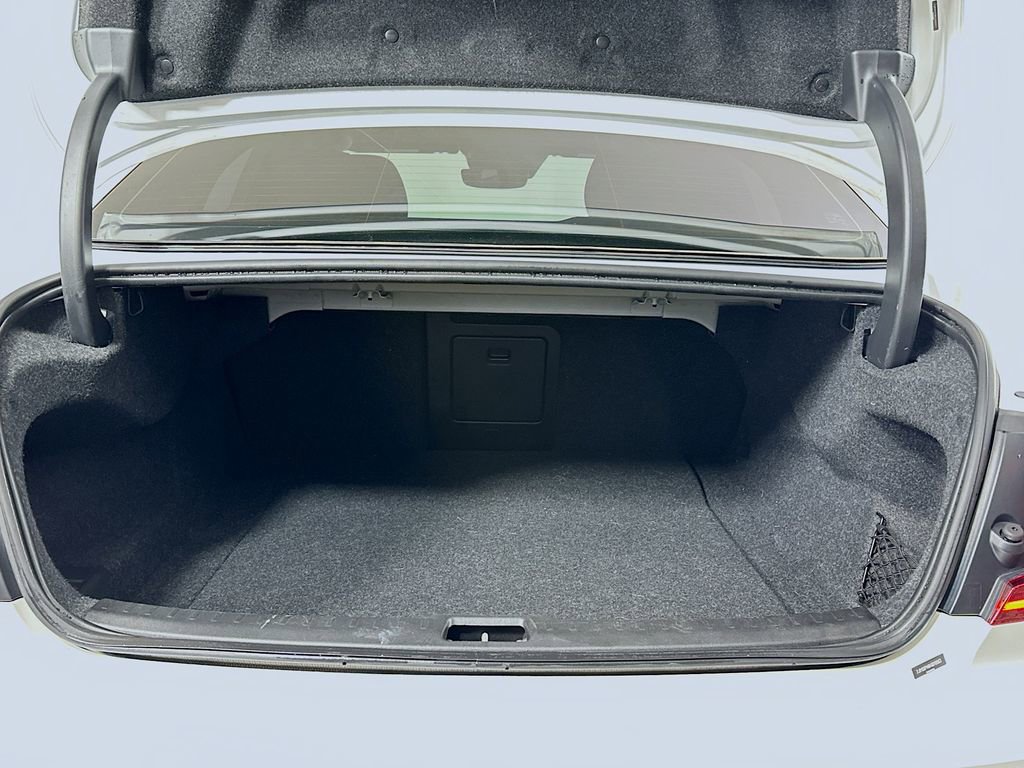 Used 2019 Volvo S60 T5 R-Design FWD image 16