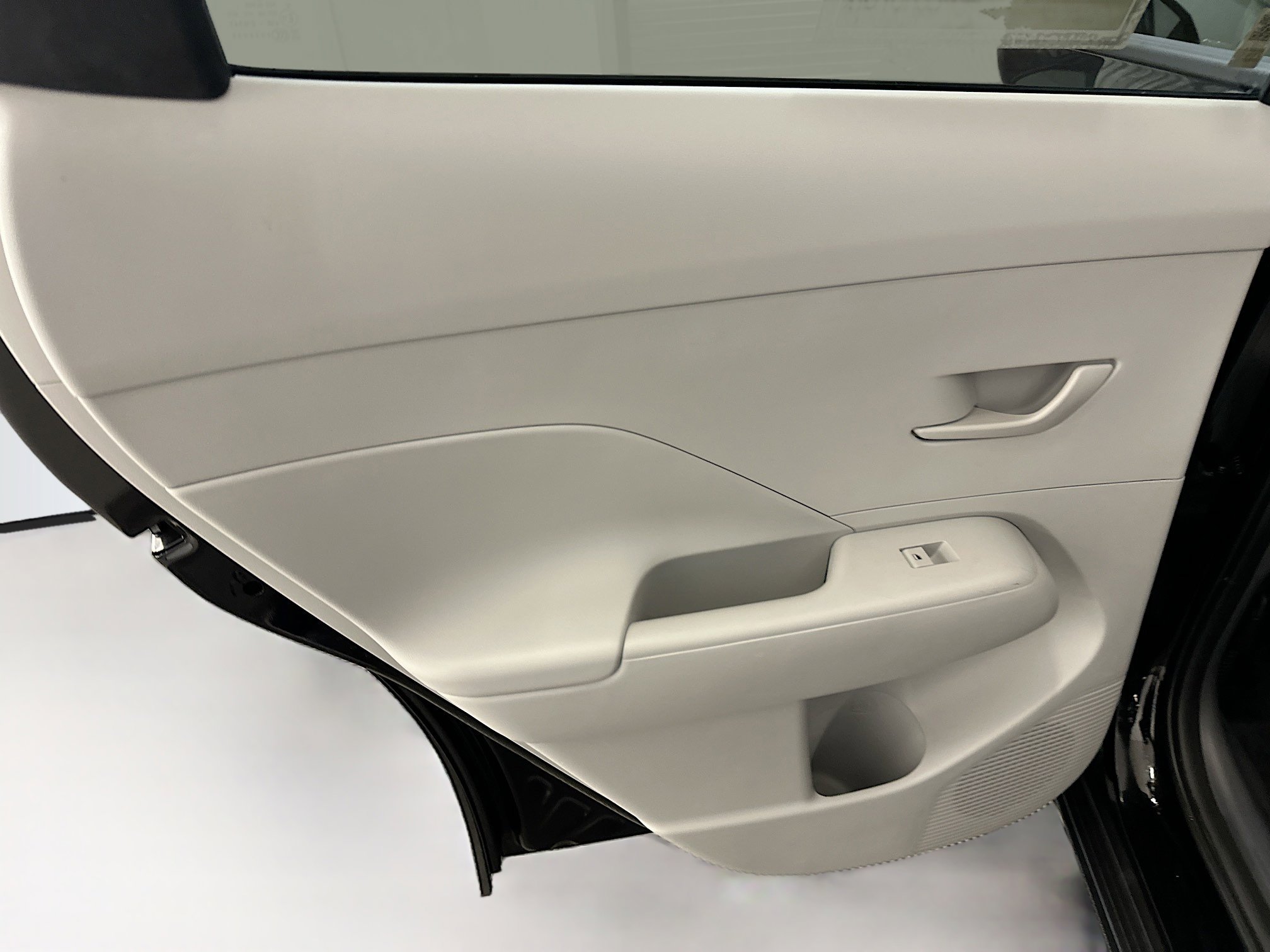 Used 2025 Hyundai Kona SEL AWD/4WD image 26