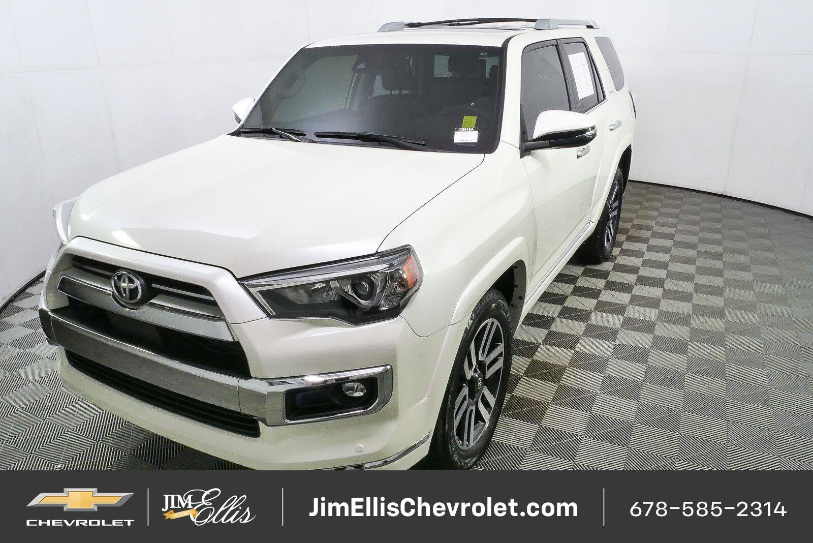 Used 2021 Toyota 4Runner Limited AWD/4WD image 22