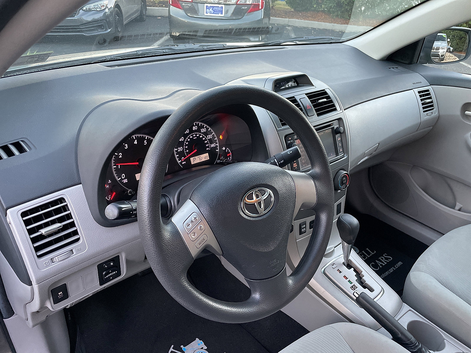 Used 2013 Toyota Corolla LE image 26