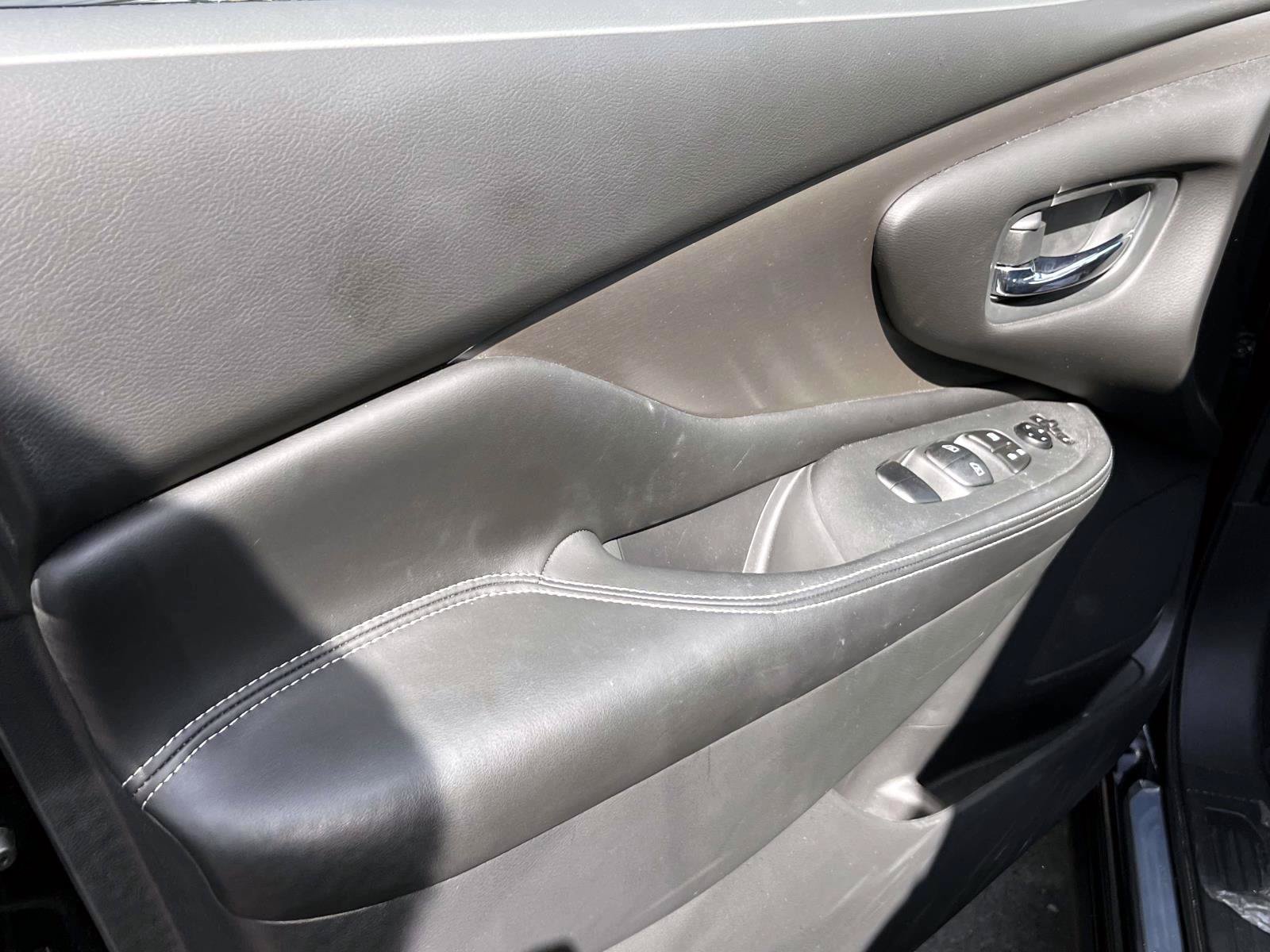 Used 2023 Nissan Murano S AWD/4WD image 13