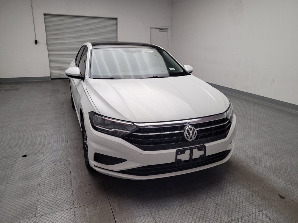 Used 2020 Volkswagen Jetta SE w/ SE Cold Weather Package FWD image 14