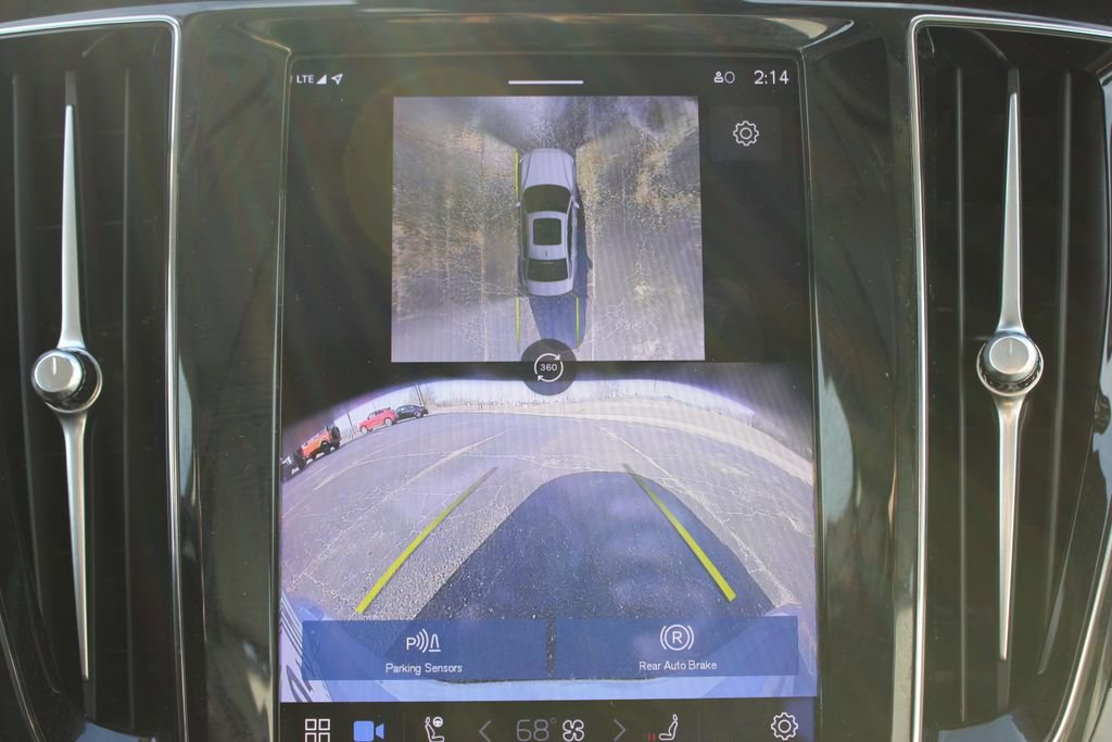 Used 2024 Volvo S60 B5 Plus image 35