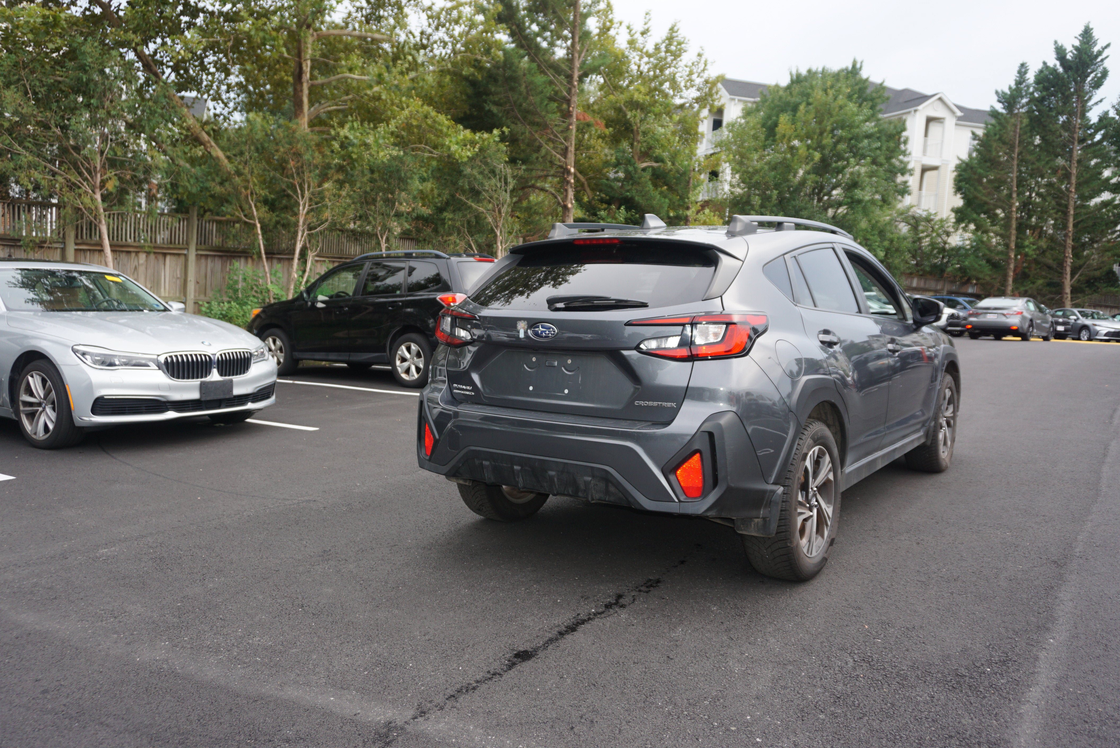 Used 2024 Subaru Crosstrek 2.0i Premium AWD/4WD image 4