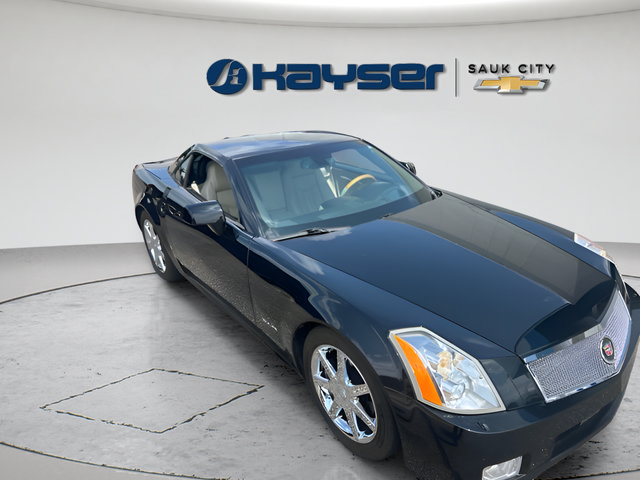 Used 2006 Cadillac XLR RWD image 14