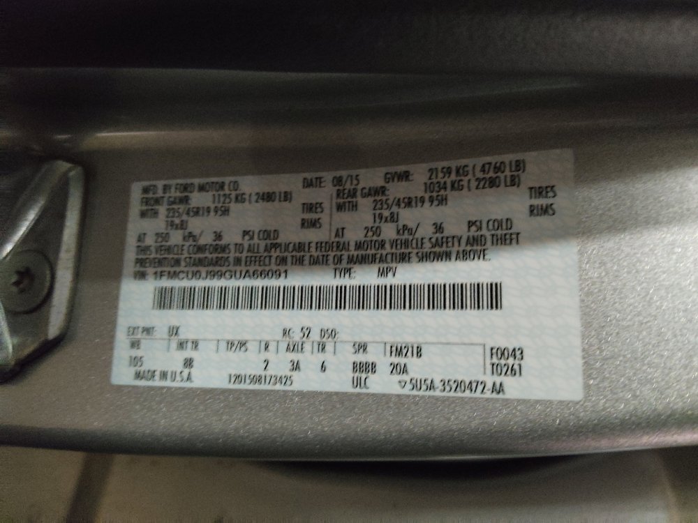 Used 2016 Ford Escape Titanium w/ Equipment Group 301A FWD image 33