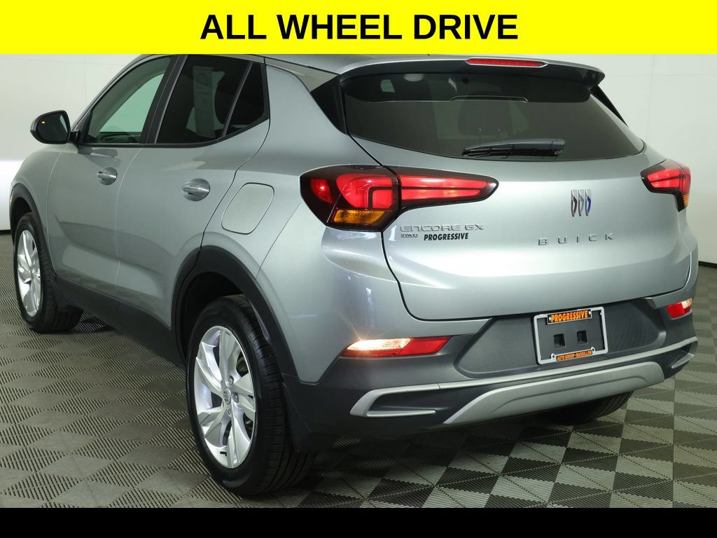 Used 2024 Buick Encore GX Preferred w/ Comfort Package AWD/4WD image 4