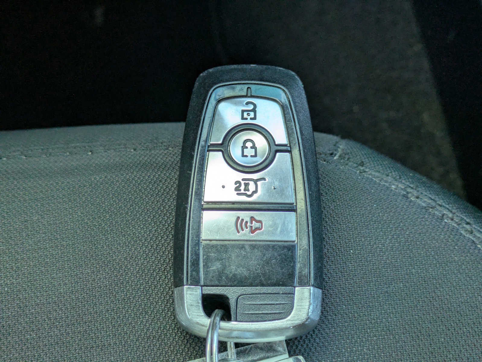 Used 2021 Ford Explorer XLT RWD image 29