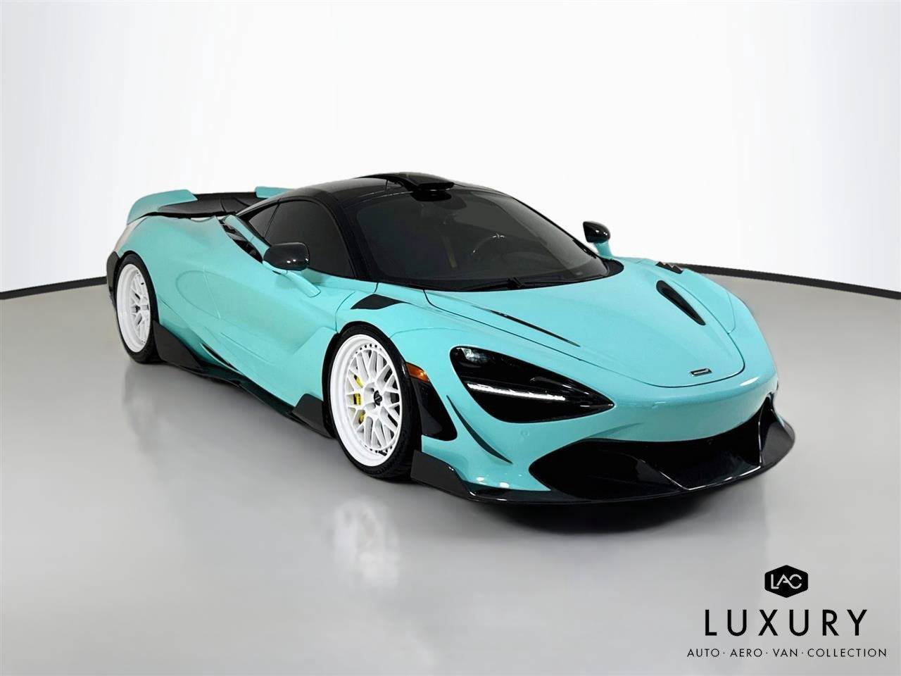 Used 2021 McLaren 720S Performance RWD image 3
