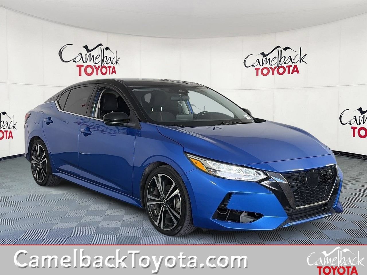 Used 2022 Nissan Sentra SR FWD image 1