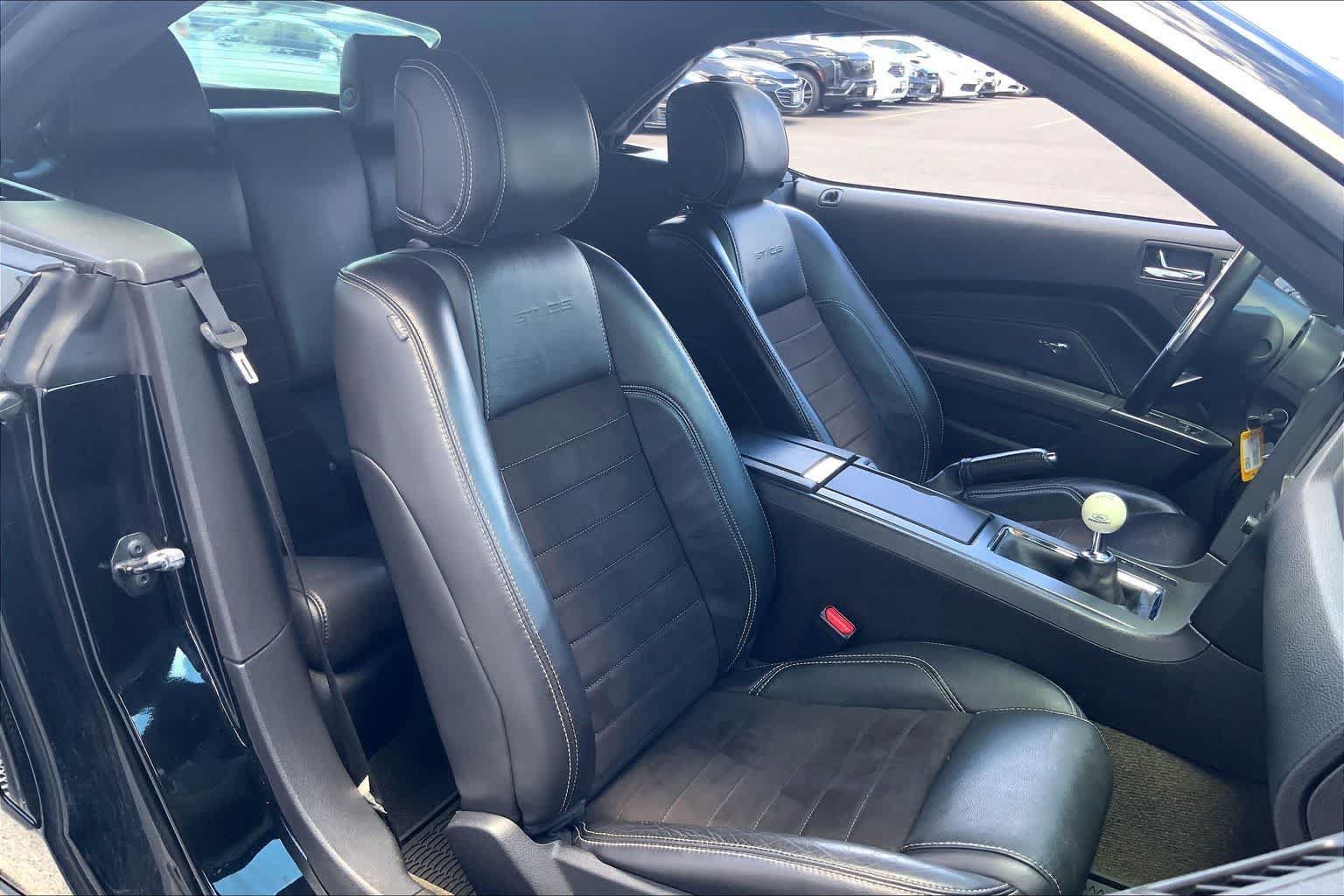 Used 2014 Ford Mustang GT Premium w/ Electronics Package RWD image 12