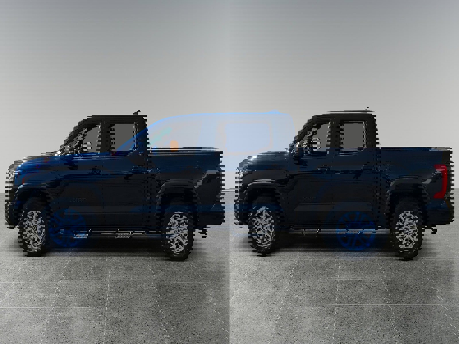Used 2025 Toyota Tundra SR5 image 2