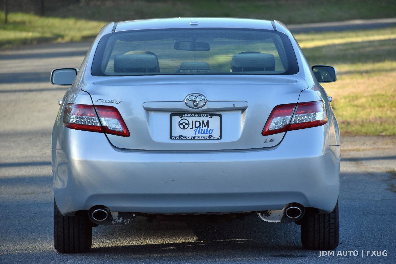 Used 2011 Toyota Camry LE w/ LE Extra-Value Pkg FWD image 6