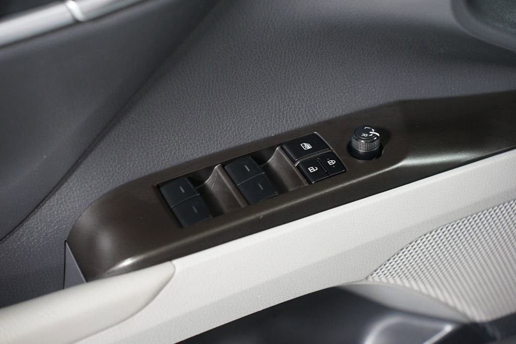 Certified 2023 Toyota Camry SE image 29