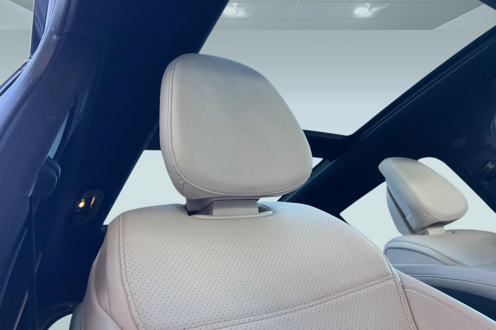 Certified 2024 Mercedes-Benz GLC 300 4MATIC image 23