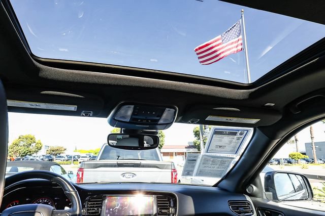 Used 2024 Dodge Durango GT RWD image 16