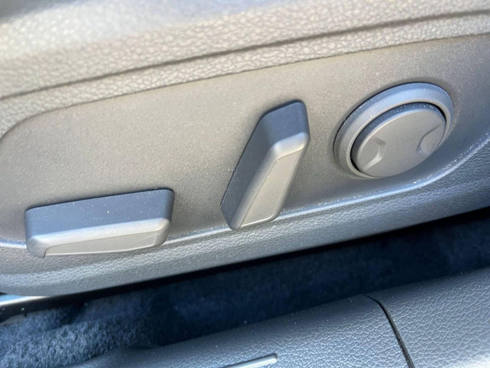 Used 2025 Hyundai Sonata SEL FWD image 22