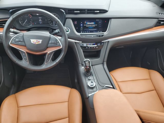Used 2021 Cadillac XT5 Premium Luxury w/ LPO, Floor Liner Package FWD image 12