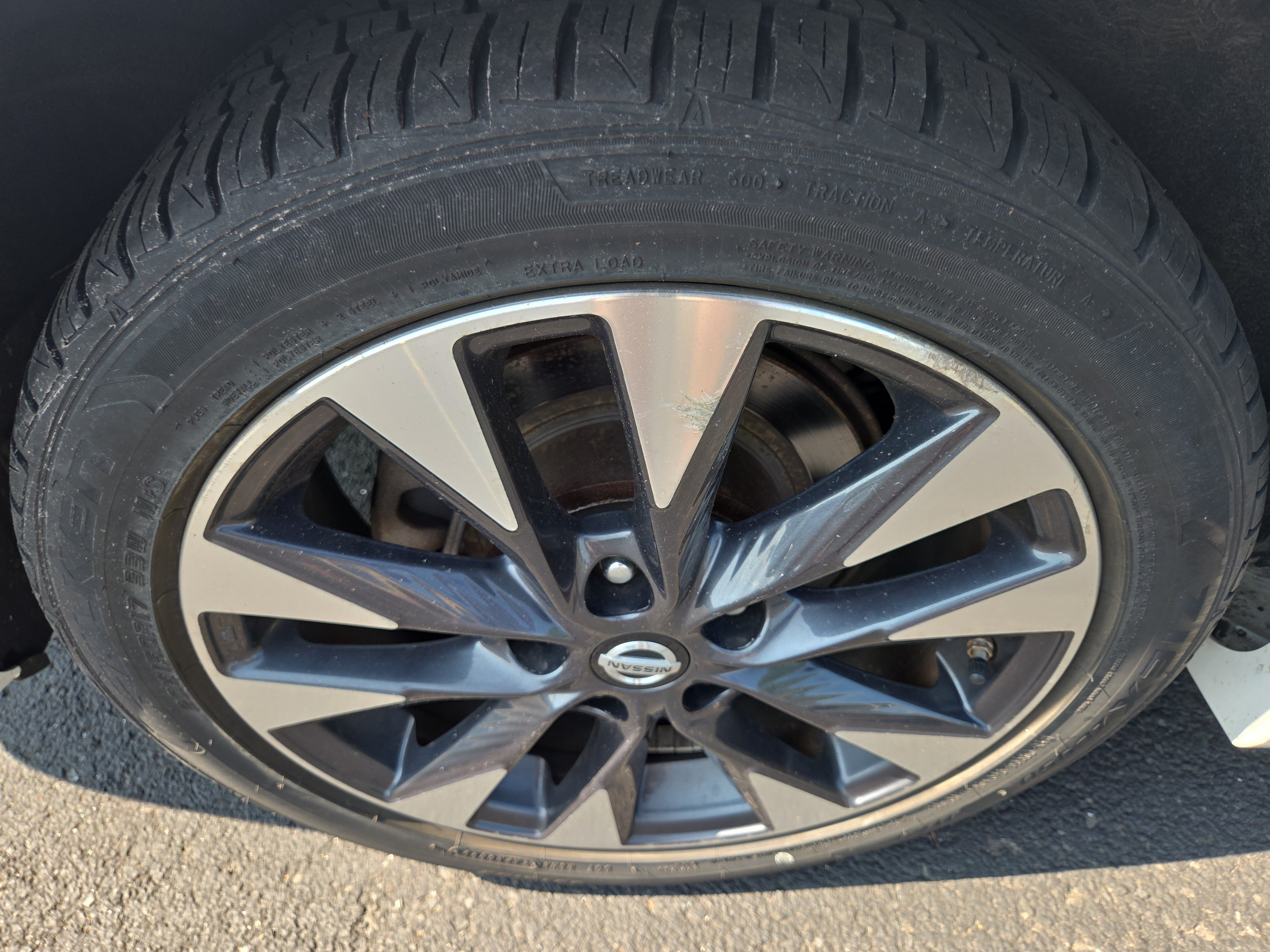 Used 2016 Nissan Sentra SR FWD image 10