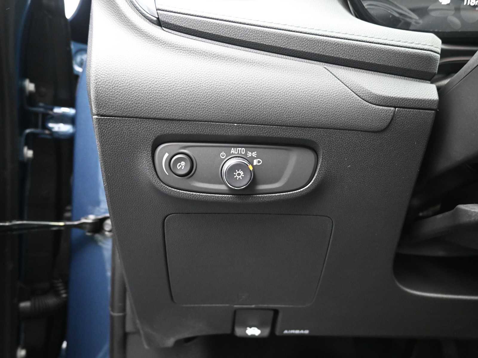 New 2026 Buick Encore GX Avenir image 14