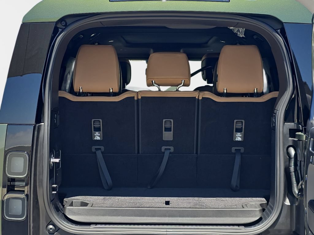 New 2026 Land Rover Defender 130 S AWD/4WD image 14