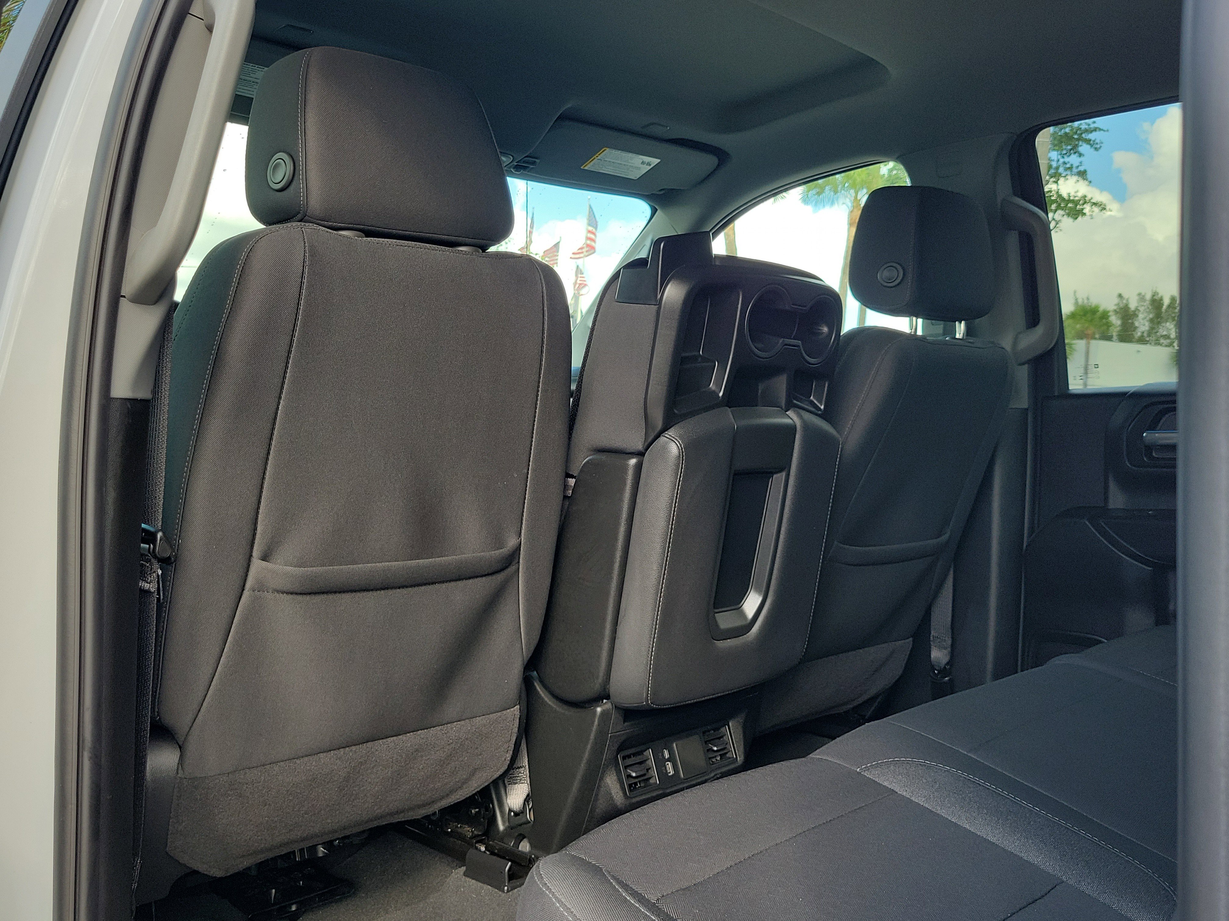 Used 2025 Chevrolet Silverado 1500 Custom w/ Turbomax Blackout Package image 14