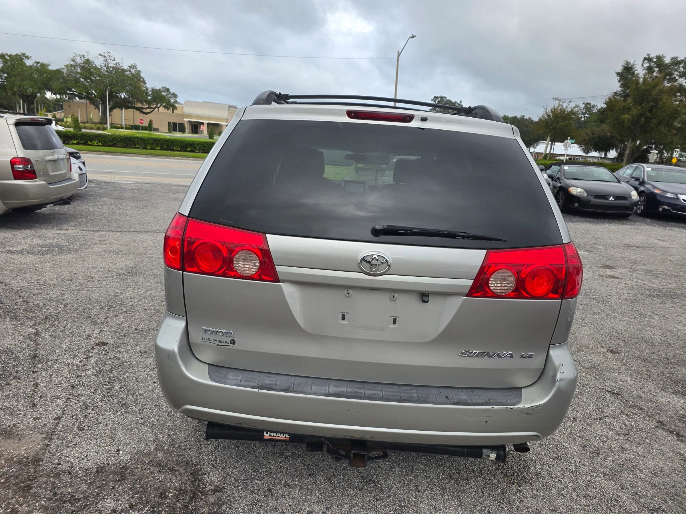 Used 2009 Toyota Sienna LE image 6