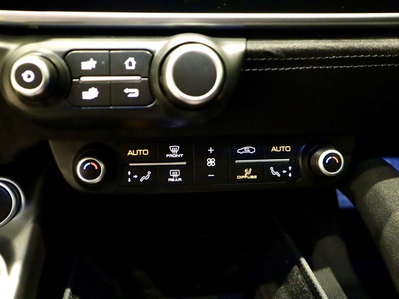 Certified 2019 Ferrari GTC4Lusso AWD/4WD image 34