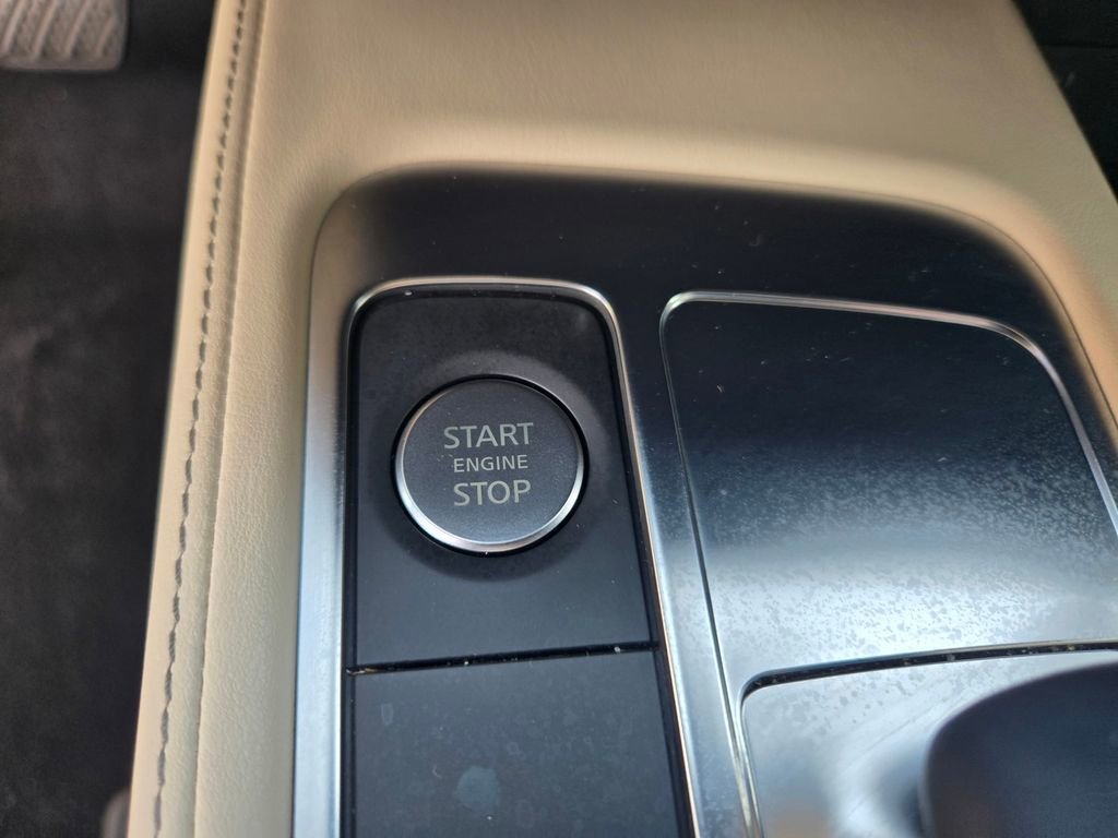 Used 2022 INFINITI QX60 Sensory w/ Vision Package image 17