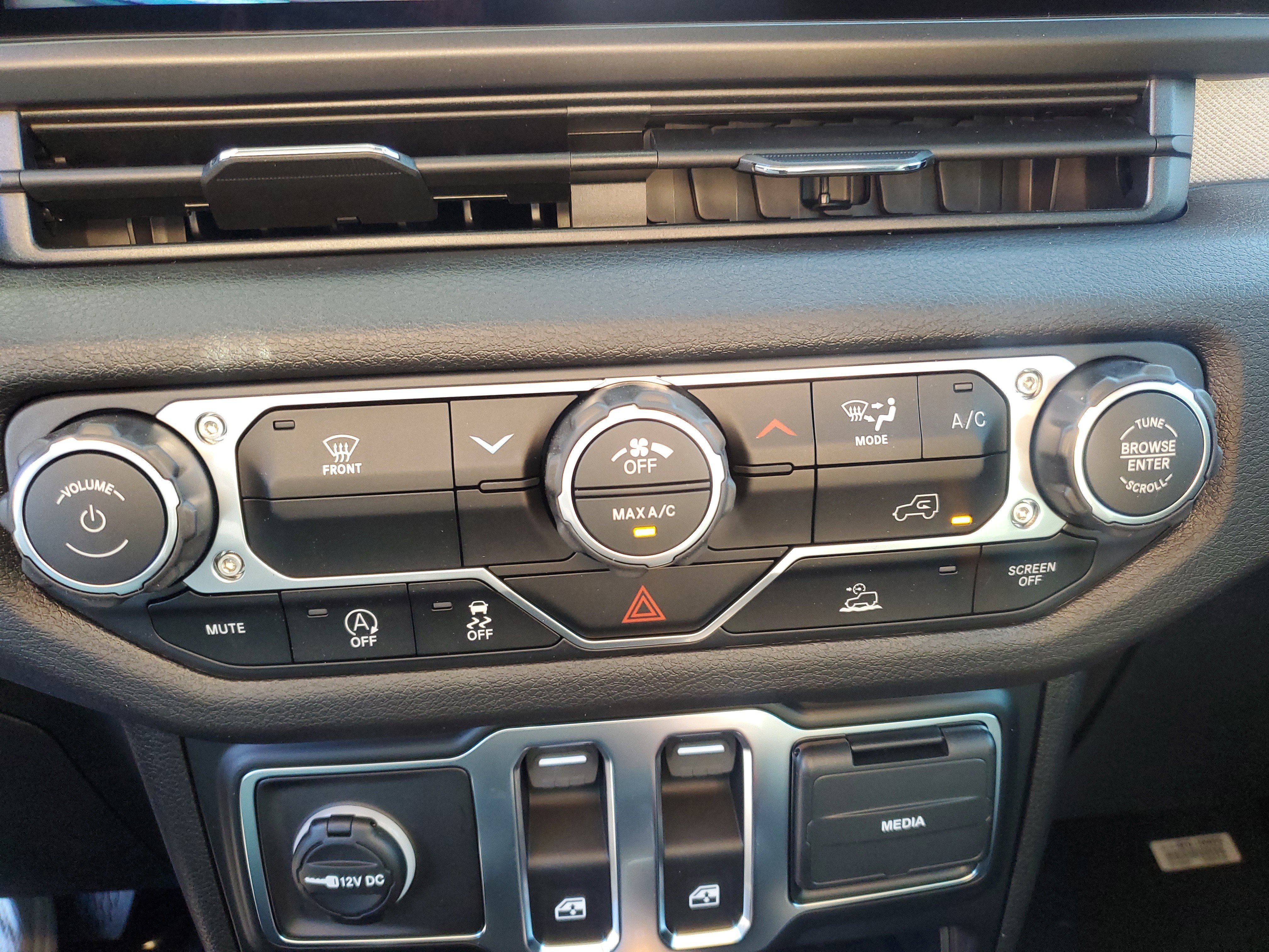 New 2026 Jeep Wrangler Sport AWD/4WD image 16