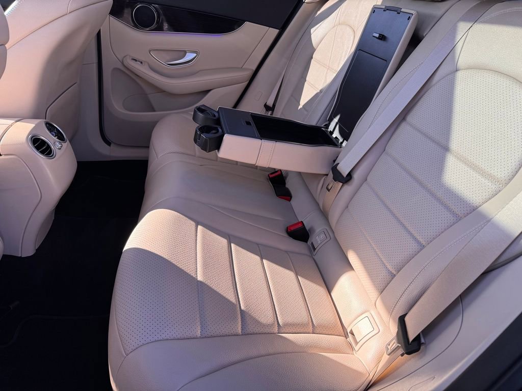 Used 2022 Mercedes-Benz GLC 300 image 25