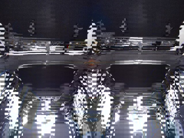 Used 2015 Jeep Wrangler Unlimited Rubicon w/ Connectivity Group image 38