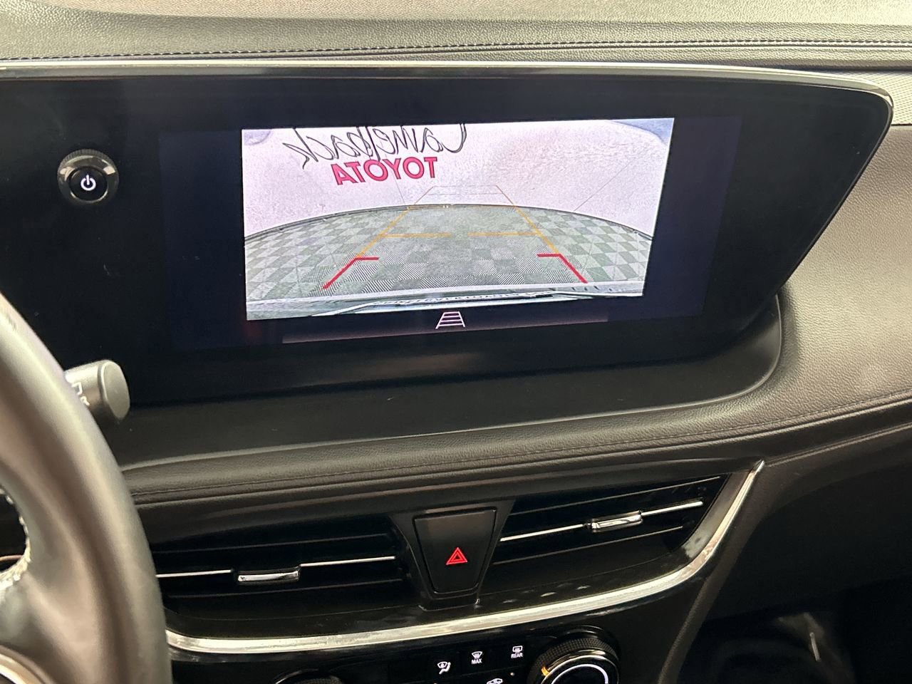 Used 2025 Buick Encore GX Preferred image 17