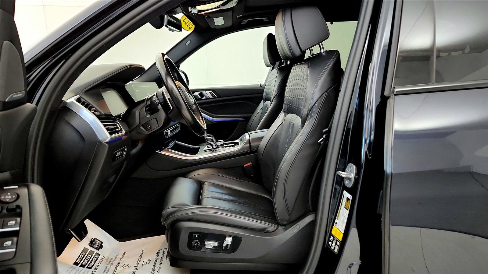 Used 2023 BMW X5 M50i w/ Executive Package image 22