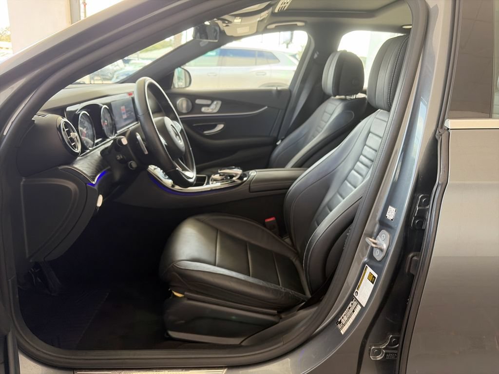 Used 2017 Mercedes-Benz E 300 4MATIC image 11